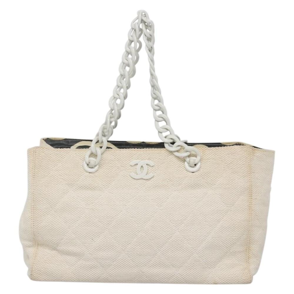 Chanel Matelasse Chain Shoulder Bag White